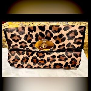 New w/tags COACH clutch